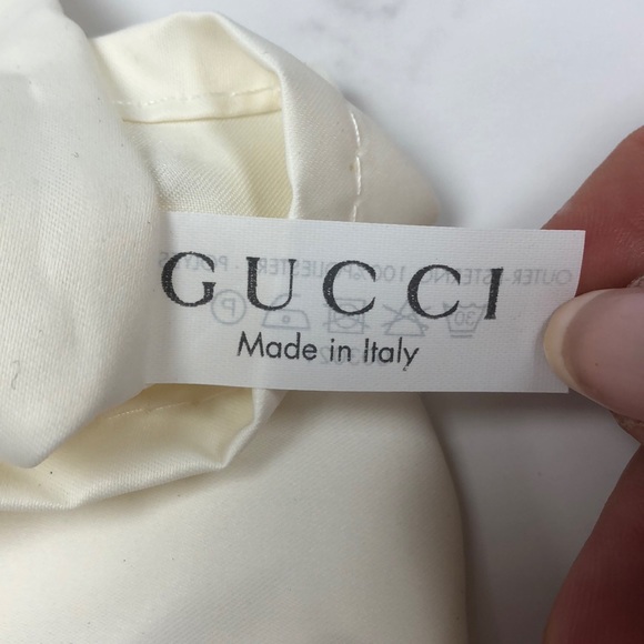 ⭐️ SOLD ⭐️ Authentic Gucci Box + Dust Bag Gift Set - Picture 8 of 8